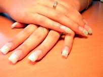 акриловый френч блестками на формах